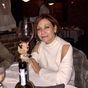 Meet your Posher, Lynn